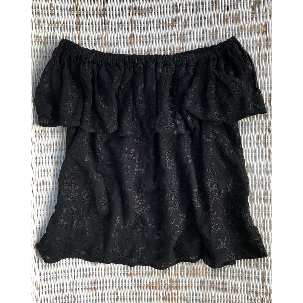 NWOT {Lucky Brand} Off-Shoulder Flowy Black Top • Size M - Picture 2 of 7